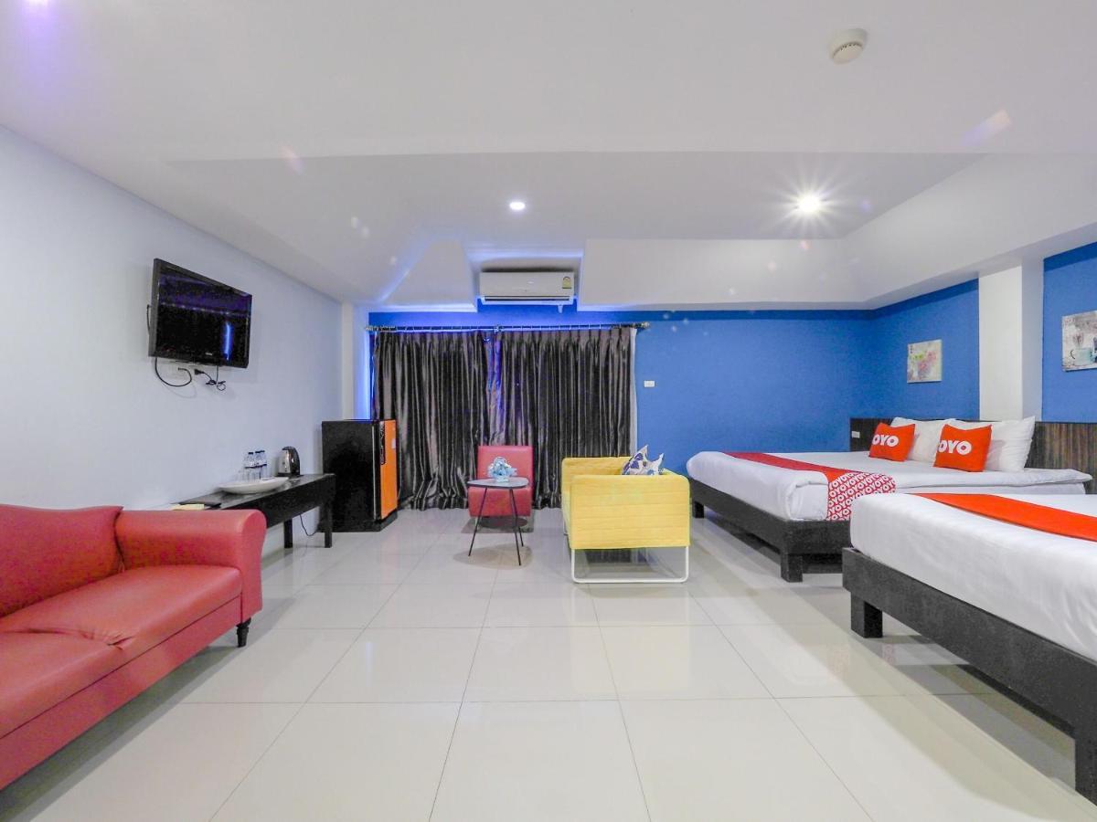 Oyo 75367 Ud Pattaya Hotel Bang Lamung Dış mekan fotoğraf