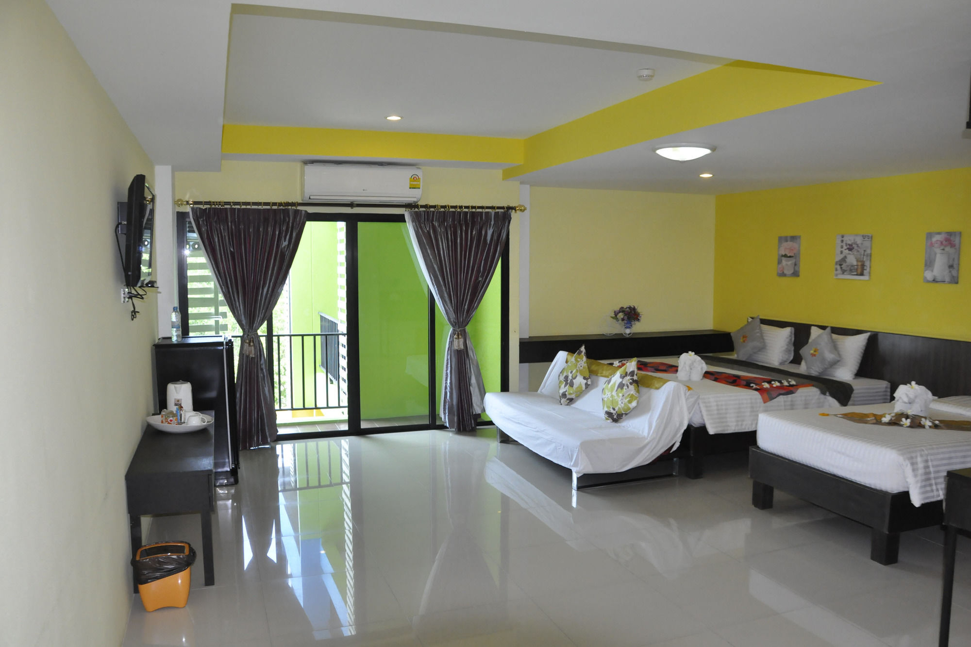 Oyo 75367 Ud Pattaya Hotel Bang Lamung Dış mekan fotoğraf