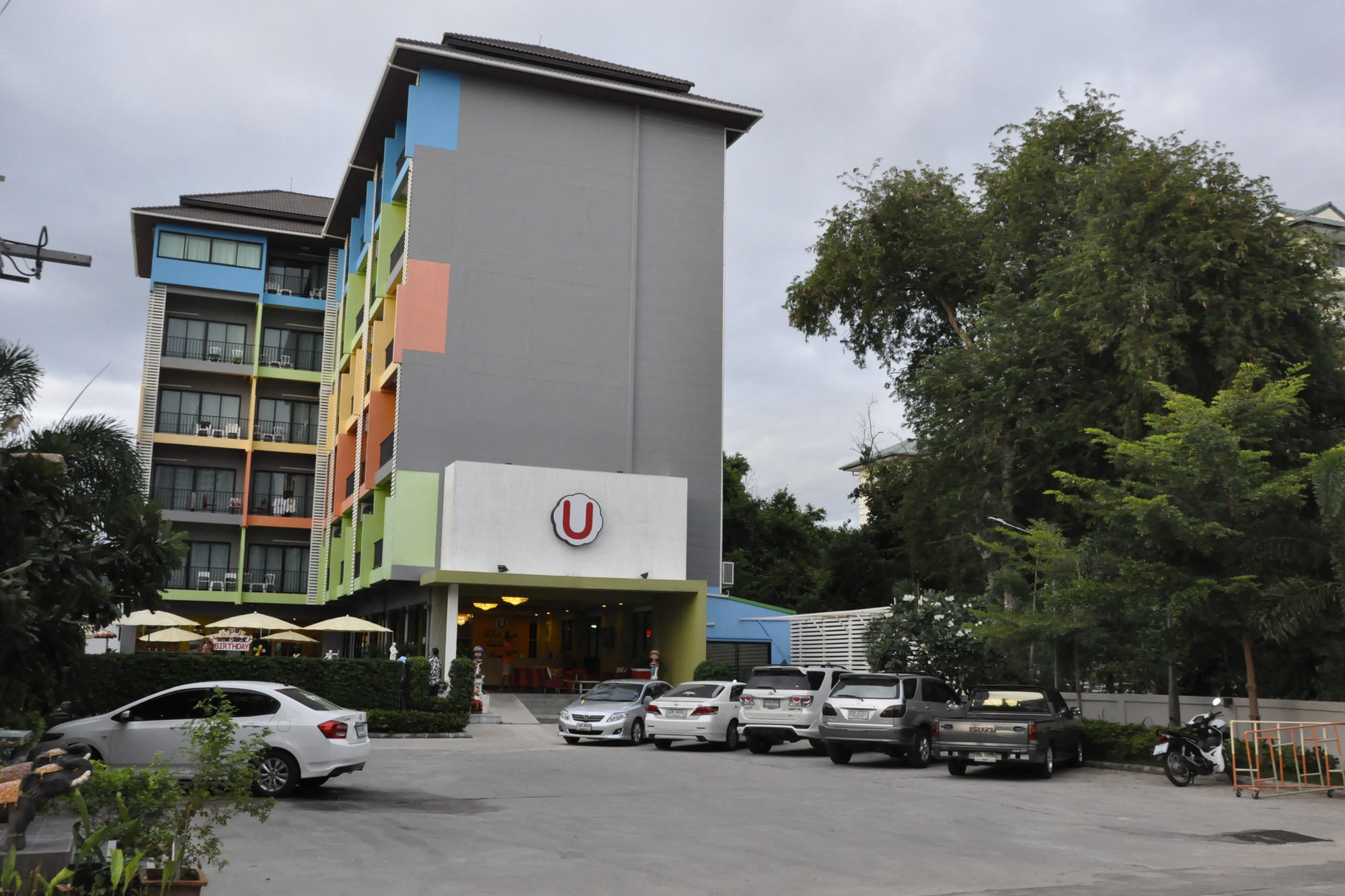 Oyo 75367 Ud Pattaya Hotel Bang Lamung Dış mekan fotoğraf